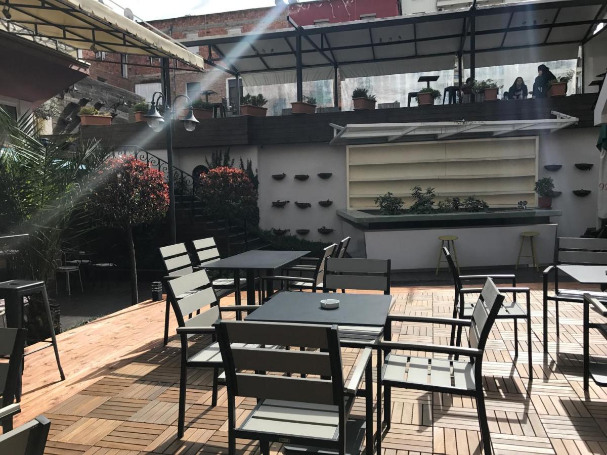 Royal Vila Hotel Tirana Exterior foto